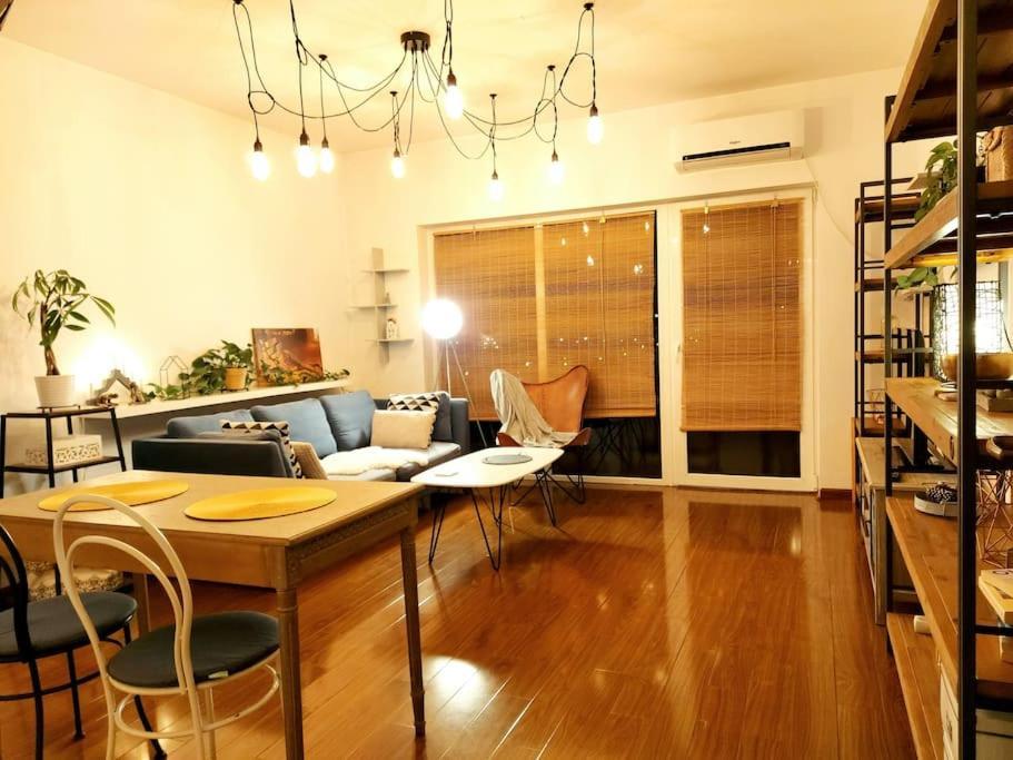 Cosy Boutique 61 Sqm Apartment - Private Parking - Ten Blocks Residence Bükreş Dış mekan fotoğraf